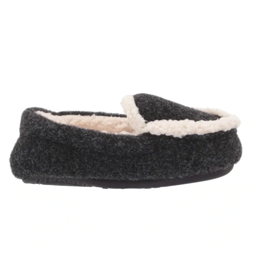 Dearfoams unisex child Hunter Felted Plaid Moccasin Slipper, Black Solid, Sz 2-3